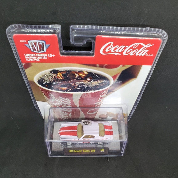 M2 Coca-Cola 1972 Chevrolet Camaro Z/28 1:64 Die-cast Collectible Car 2021 - Picture 4 of 9